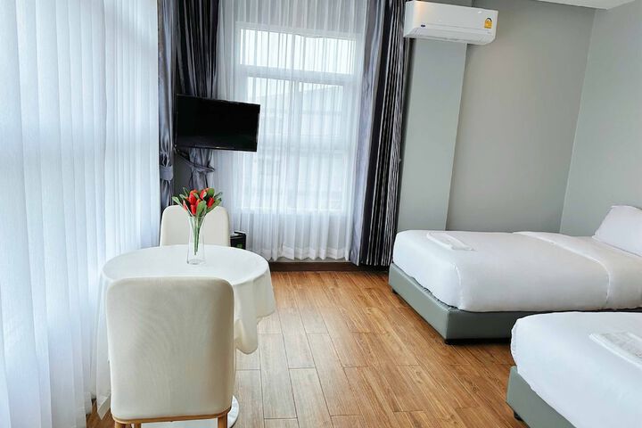 Room 16 of 47