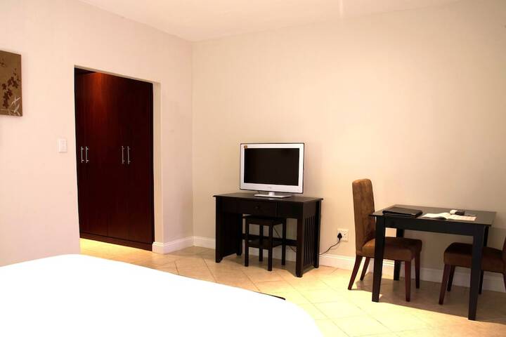 Room 70 of 131