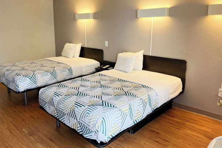 Deluxe Room 1 Double Bed Accessible (5 of 14)
