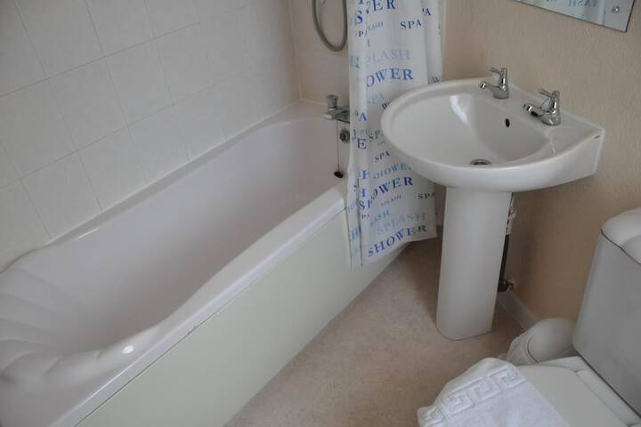 Room 9 of 19