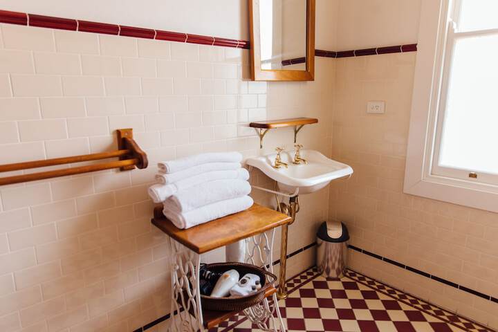 Bath Interior