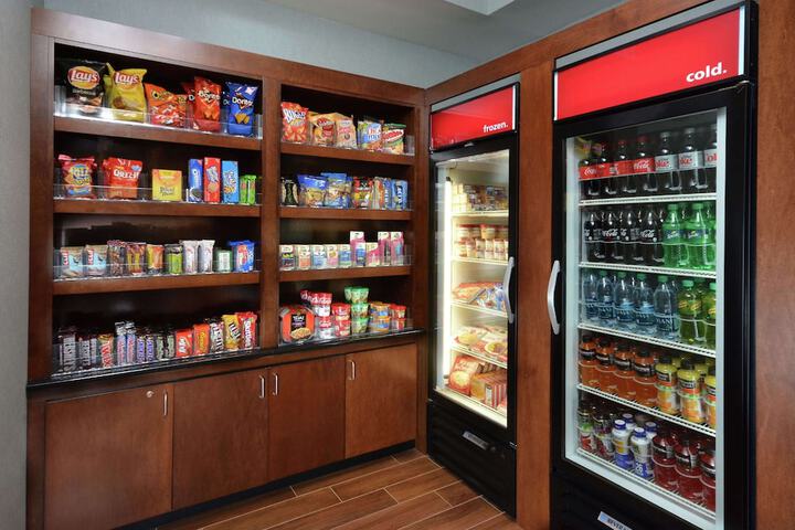 Snack bar