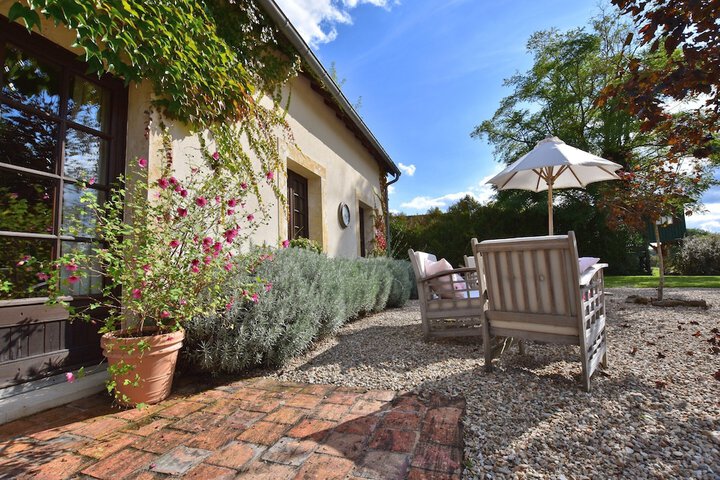 Terrace/Patio 19 of 44