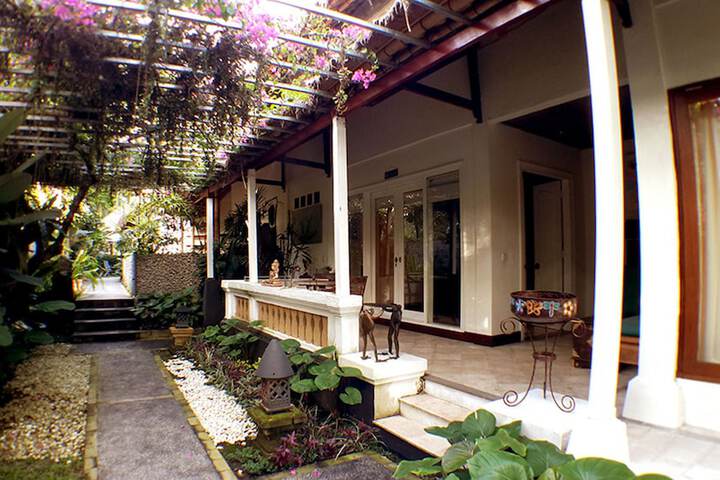 Terrace/Patio 32 of 91