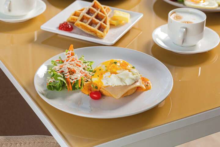 Breakfast/Coffee Service 49 of 53