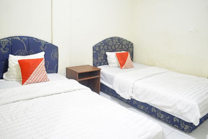 Room 16 of 24