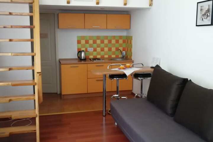Room 29 of 60