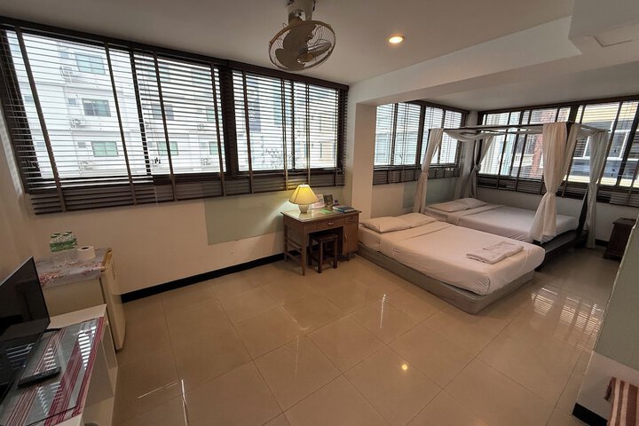 Room 31 of 65