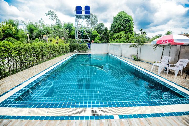 Pool 16 of 27