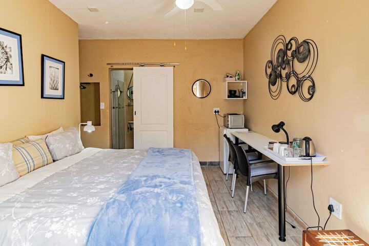 Room 7 of 43