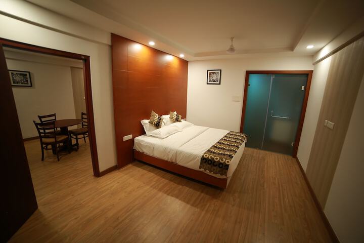 Room 5 of 49