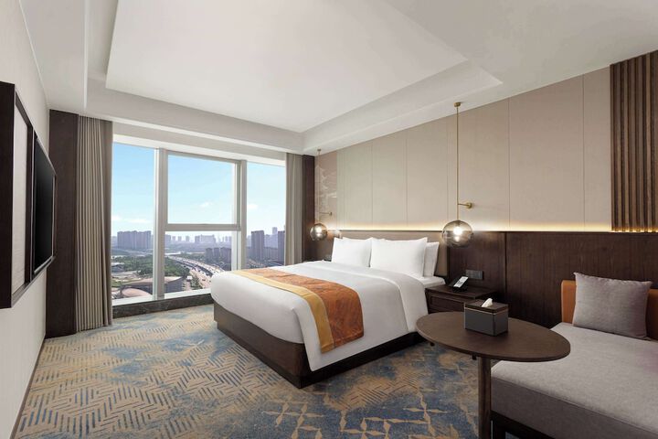 Room 7 of 21