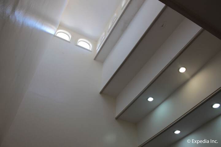 Hotel Interior 105 of 126