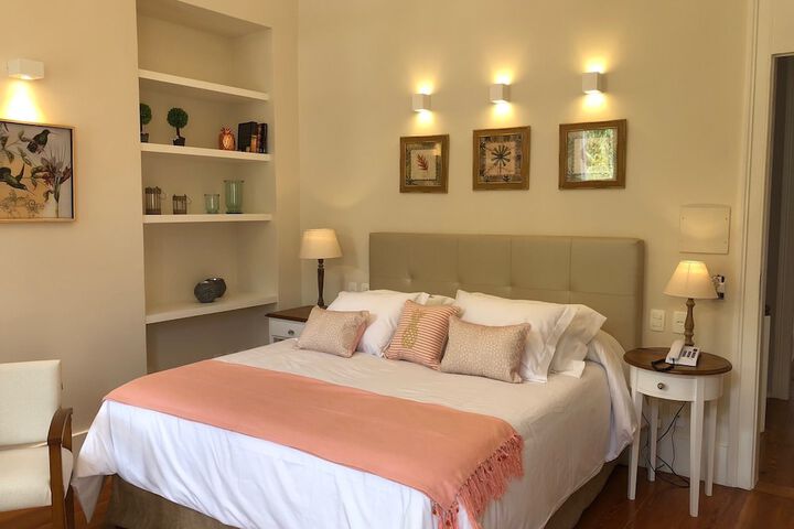 Room 7 of 49