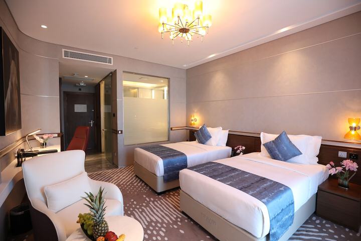 Room 14 of 67