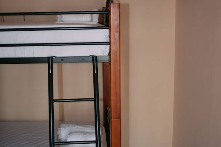 Room 29 of 35