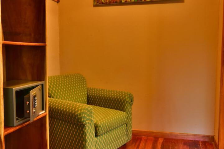 Room 187 of 334