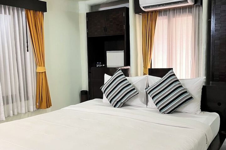 Room 39 of 214