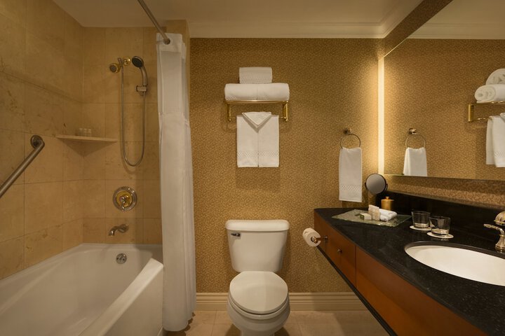 Room 21 of 44