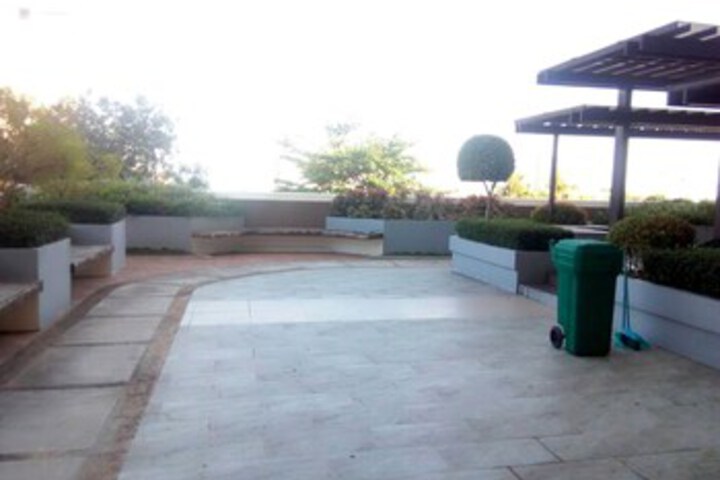 Hotel Exterior 5 of 22