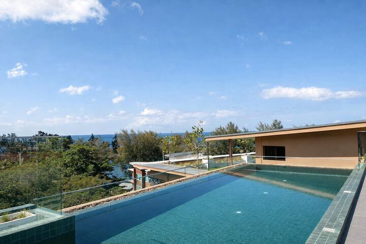 Pool 104 of 151