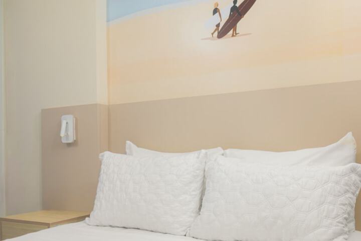 Room 21 of 83