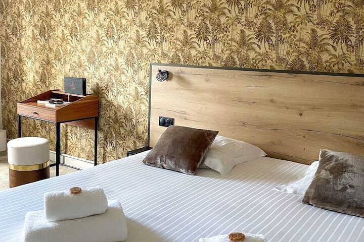 Room 5 of 23