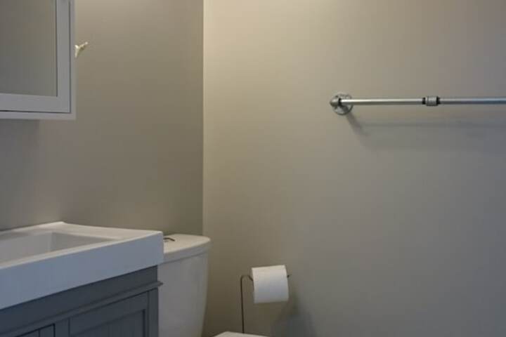 Room 9 of 15