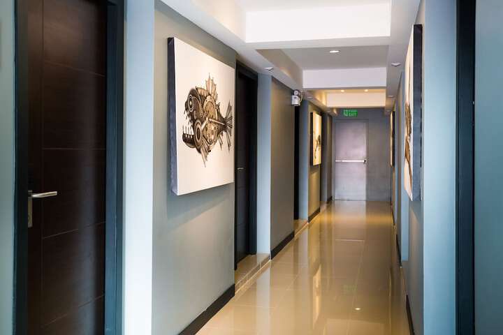 Ballroom/Hall 119 of 181