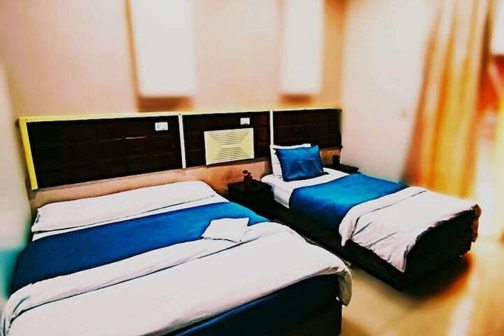 Room 26 of 35