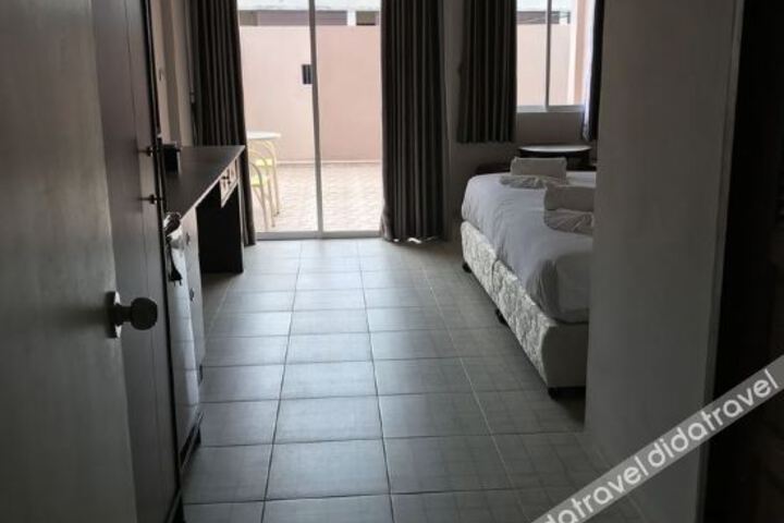 Hotel Interior 7 of 18