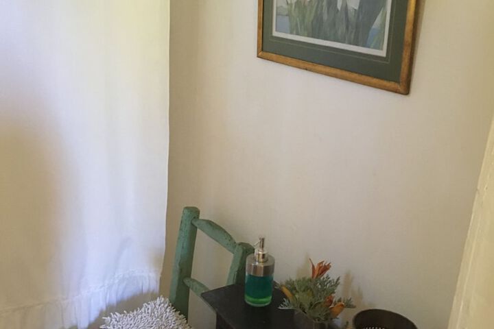 Room 14 of 30
