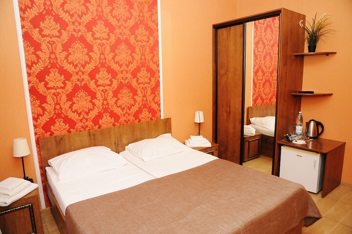 Room 13 of 60