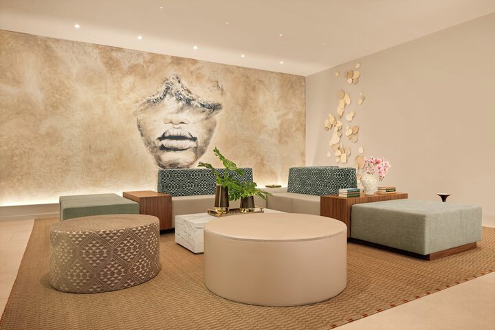 Hotel Interior 7 of 96