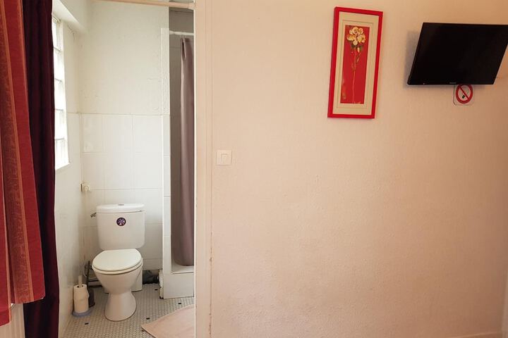 Room 41 of 69