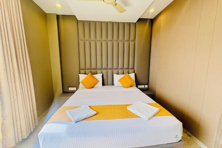 Room 12 of 57