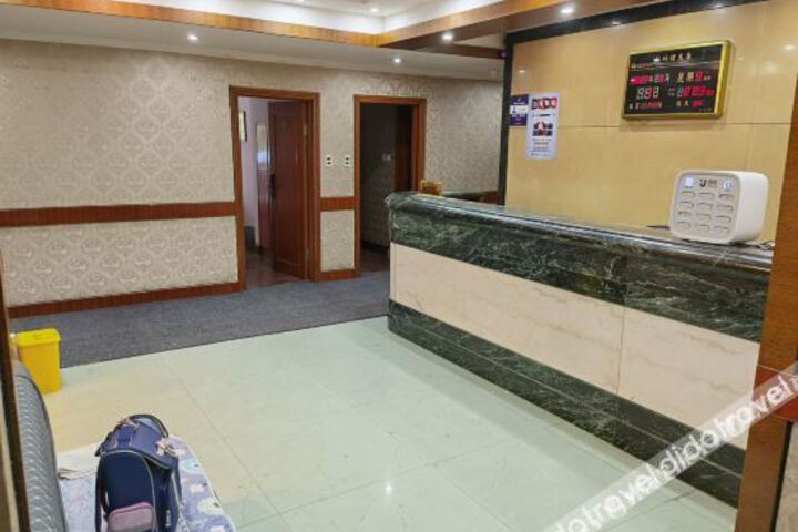 Hotel Interior 14 of 41