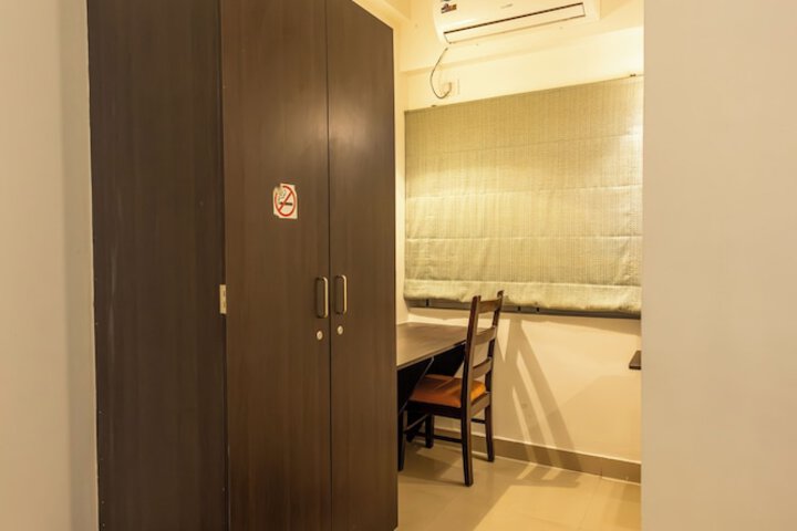 Room 19 of 33