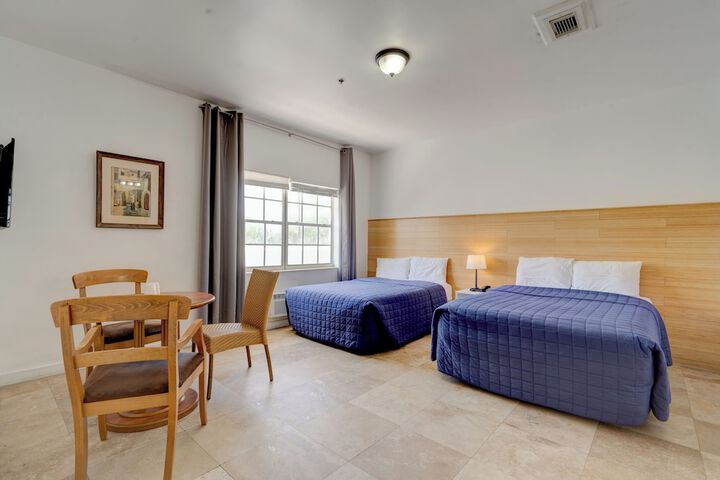 Triple 2 Double Beds (14 of 24)