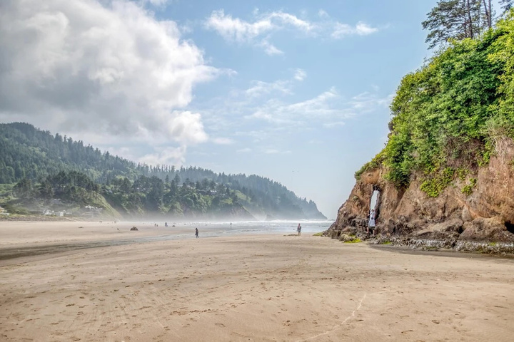 Beach 18 of 27