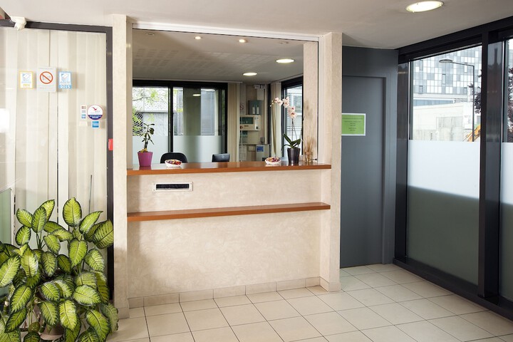 Guest Lobby