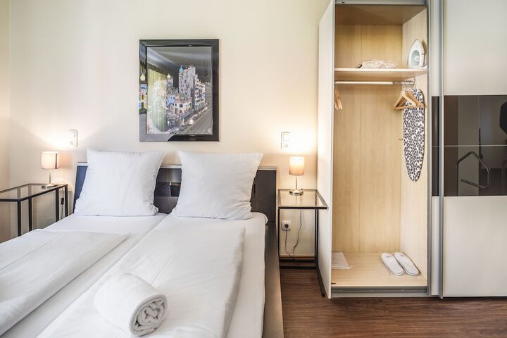 Room 14 of 61