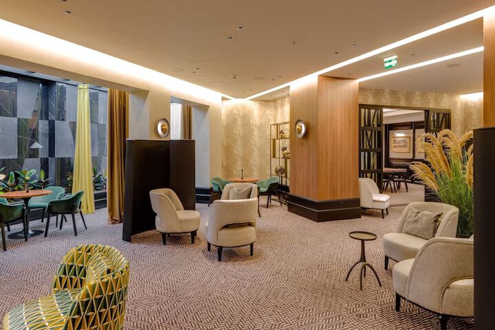 Lobby Photo