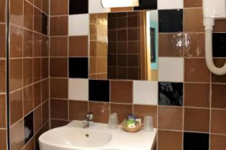Clean Restrooms