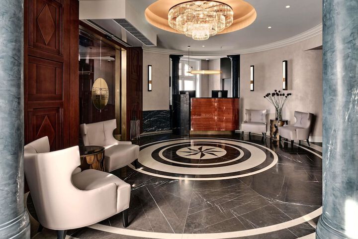 Hotel 79 of 80