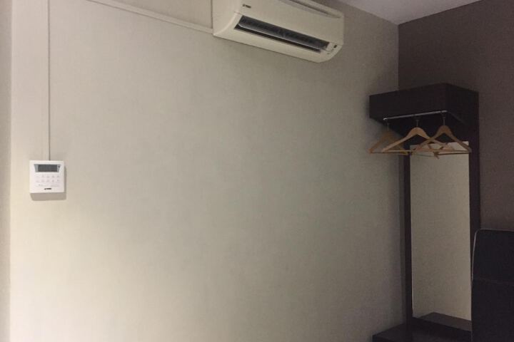 Room 10 of 44