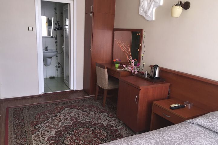 Room 31 of 36