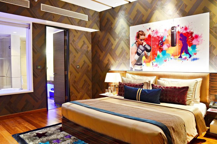 Room 5 of 59