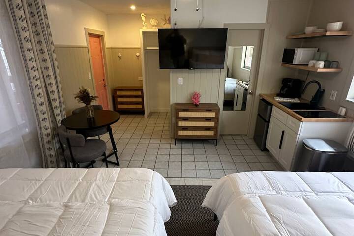 Room 2 of 23
