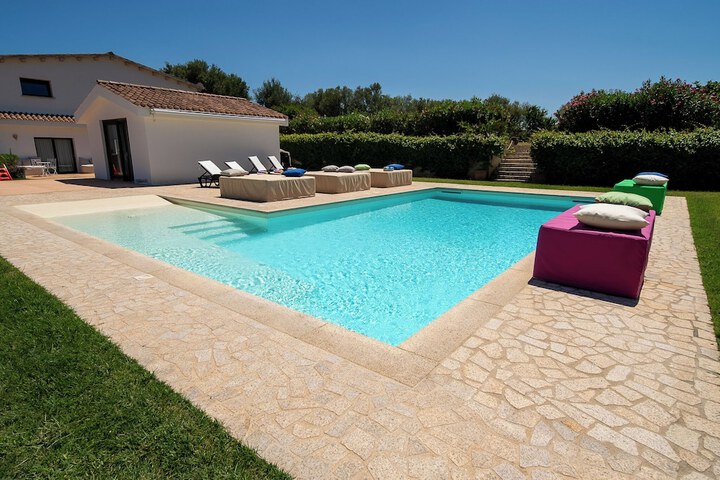 Pool 72 of 93